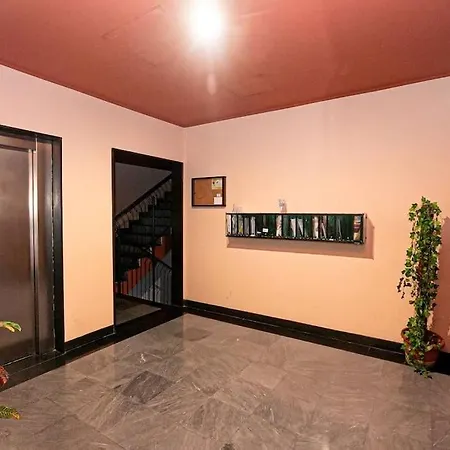 Διαμέρισμα A Due Passi Dall Acquario - House In Yacht Club